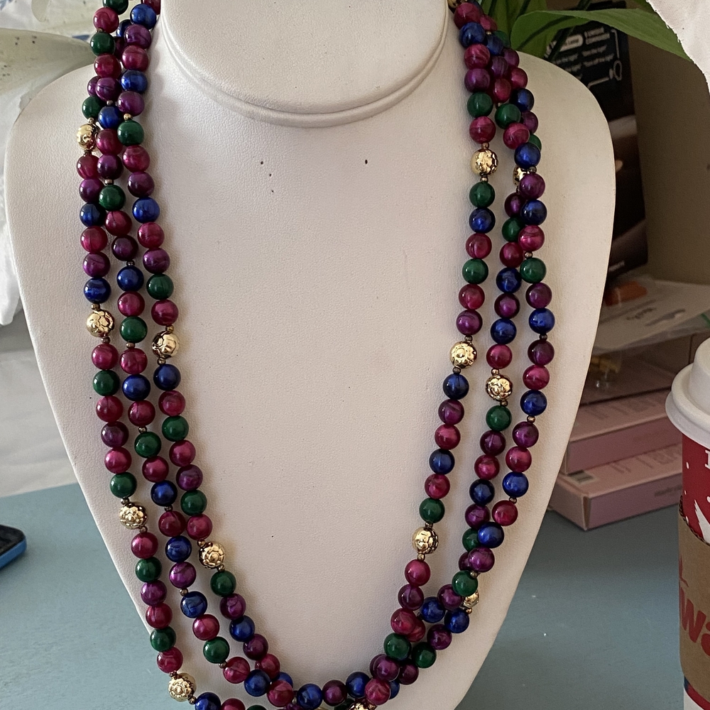 Multicolor Beaded Necklace with Gold Accents - Picture 6 of 8